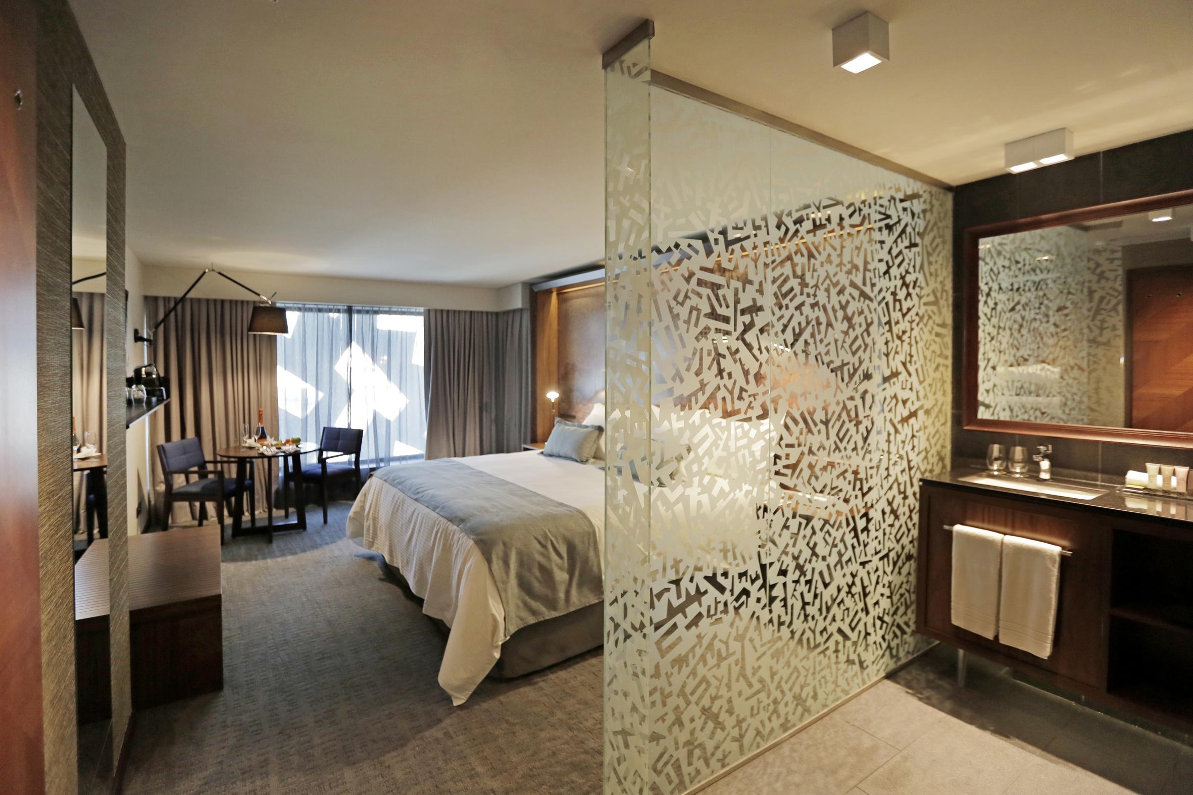 Hotel Cumbres Lastarria Σαντιάγκο Εξωτερικό φωτογραφία A room at the hotel