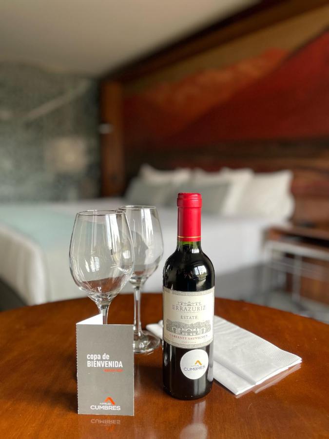 Hotel Cumbres Lastarria Σαντιάγκο Εξωτερικό φωτογραφία A bottle of wine