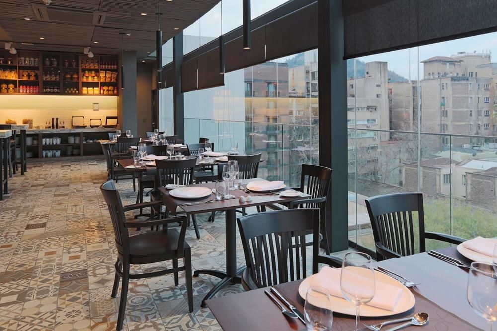 Hotel Cumbres Lastarria Σαντιάγκο Εξωτερικό φωτογραφία The restaurant