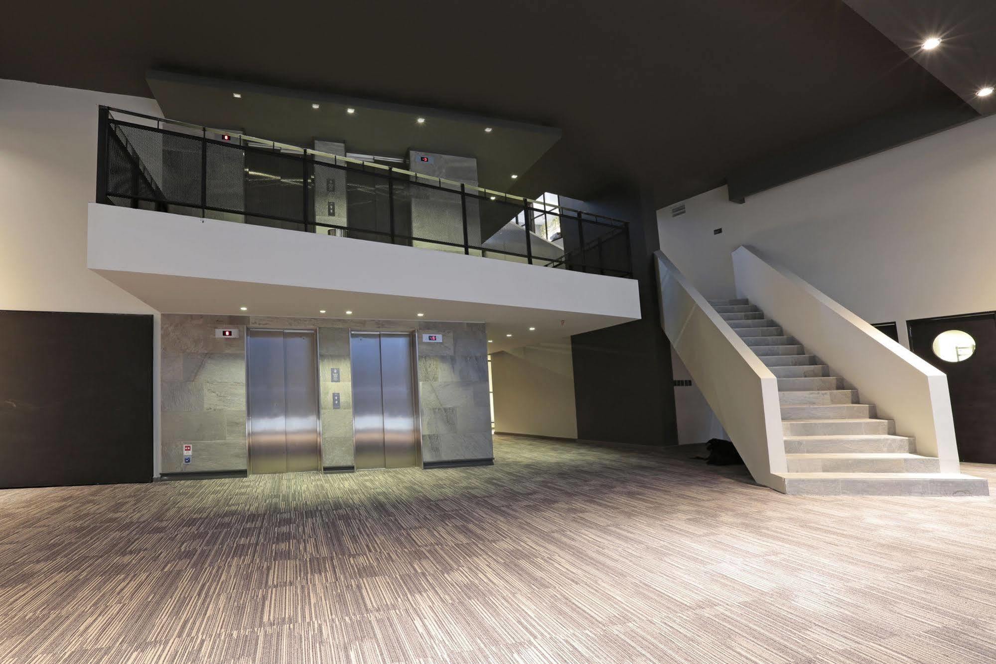 Hotel Cumbres Lastarria Σαντιάγκο Εξωτερικό φωτογραφία Interior of the new building